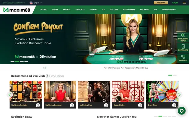 Maxim88 Malaysia homepage with the exclusive Evolution baccarat table banner and Evo Club games